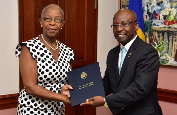 minister of culture appoints poet esther phillips as barbados' first poet laureate - february 2018